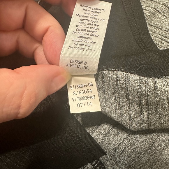 ATHLETA Running Wild Track Jacket Colorblock Black Gray Space Dye 1/2 Zip Run - Picture 13 of 14